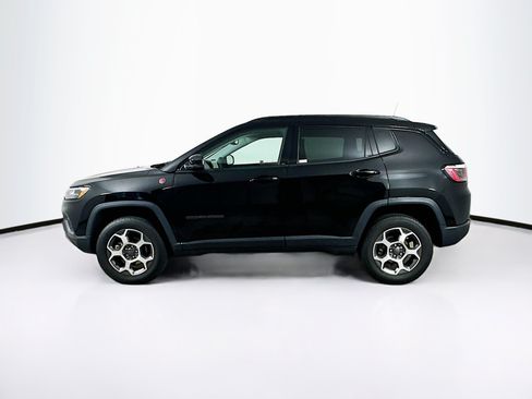 Used 2022 Jeep Compass Trailhawk AWD/4WD image 4