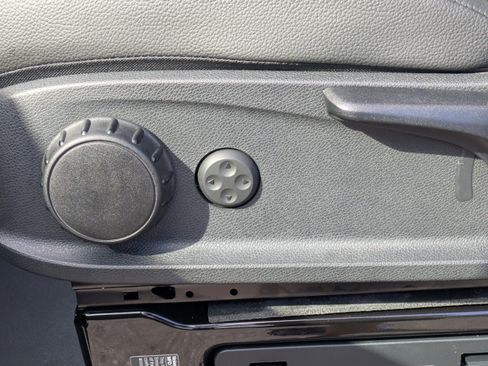 Used 2023 Mercedes-Benz Sprinter 3500 image 15