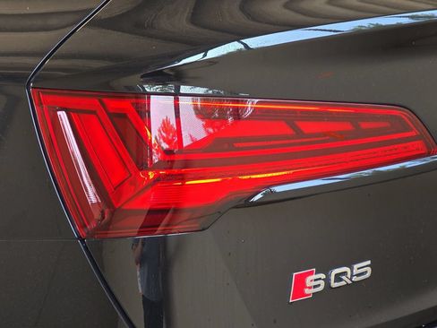 Used 2023 Audi SQ5 Premium Plus w/ Premium Plus Package AWD/4WD image 36
