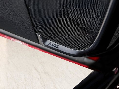 Used 2024 Cadillac Escalade Sport Platinum w/ Heavy-Duty Trailer Package image 22