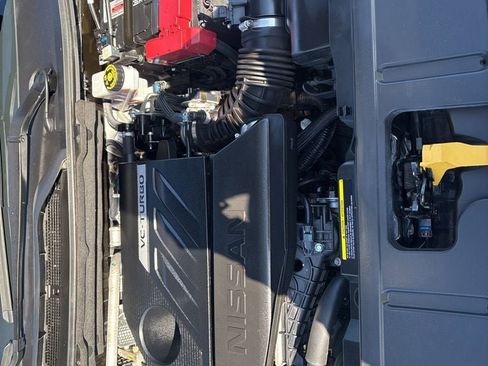 Used 2023 Nissan Rogue S FWD image 35