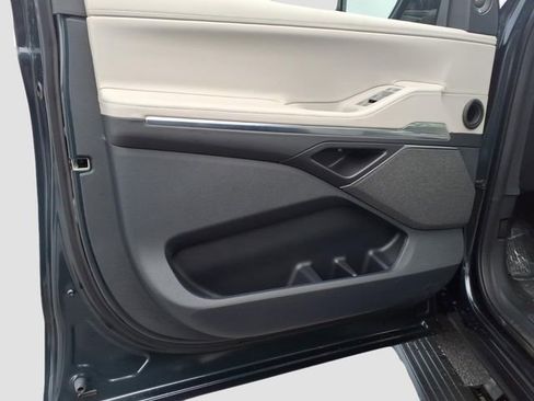 New 2026 Lincoln Navigator Reserve AWD/4WD image 8