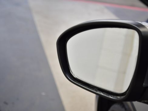 Used 2025 Nissan Sentra SV image 13