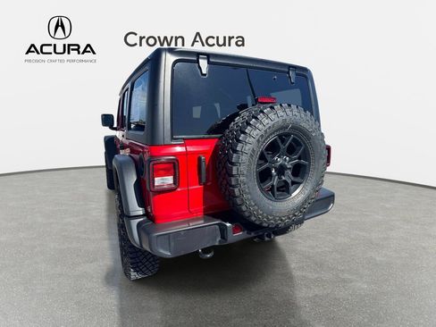 Used 2025 Jeep Wrangler Unlimited Sport AWD/4WD image 8