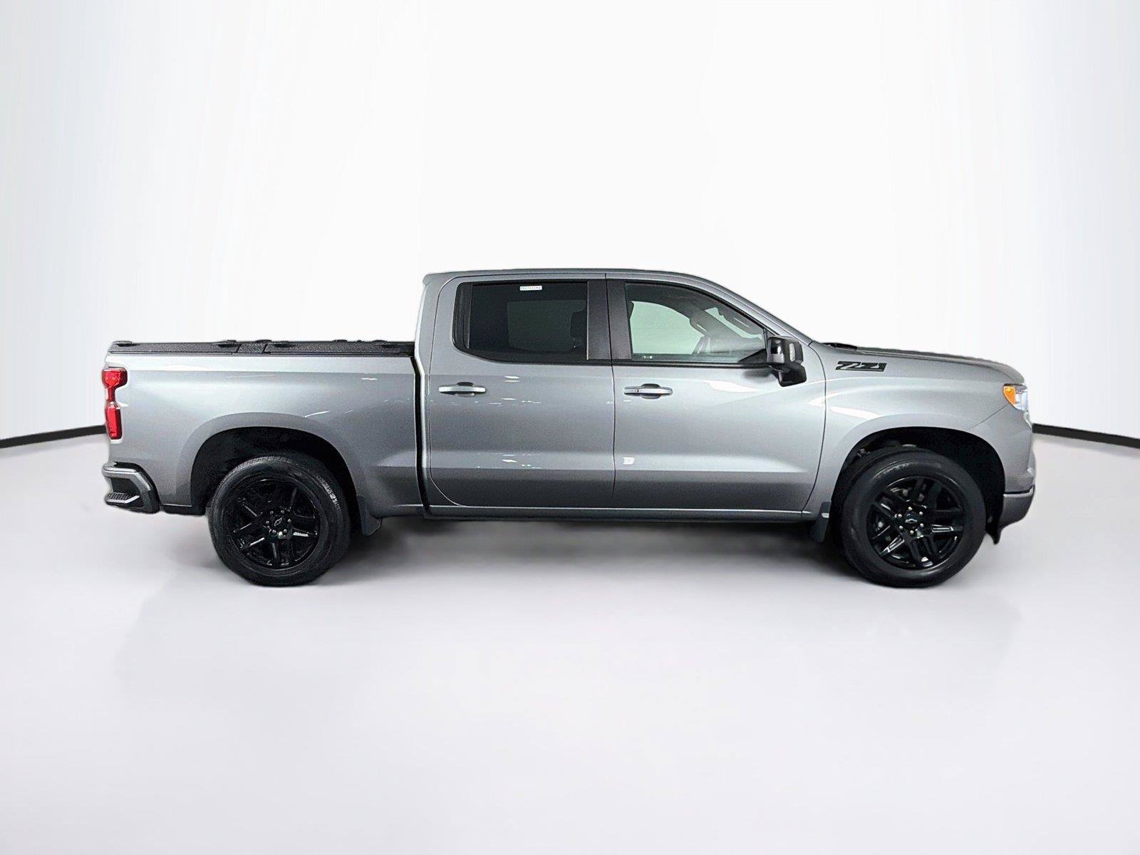 Used 2023 Chevrolet Silverado 1500 RST AWD/4WD image 12