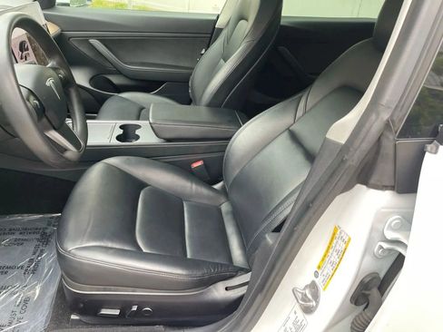 Used 2023 Tesla Model 3 Standard Range image 53