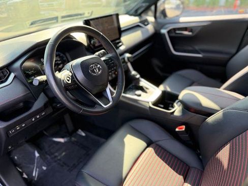 Used 2024 Toyota RAV4 XSE w/ Weather Package AWD/4WD image 15