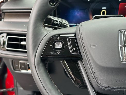 New 2026 Lincoln Aviator Reserve AWD/4WD image 9