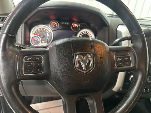 Used 2018 RAM 2500 Big Horn image 19