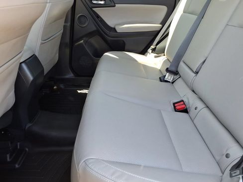 Used 2018 Subaru Forester 2.5i Limited AWD/4WD image 14