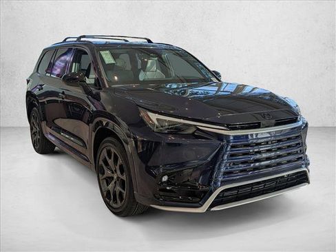New 2026 Lexus TX 500h AWD image 5