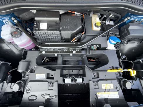 New 2026 Volkswagen ID.4 Pro AWD/4WD image 12