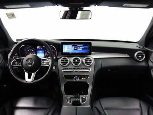 Used 2019 Mercedes-Benz C 300 4MATIC Sedan image 2