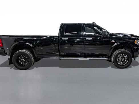 Used 2024 RAM 3500 Tradesman w/ Towing Technology Group image 6