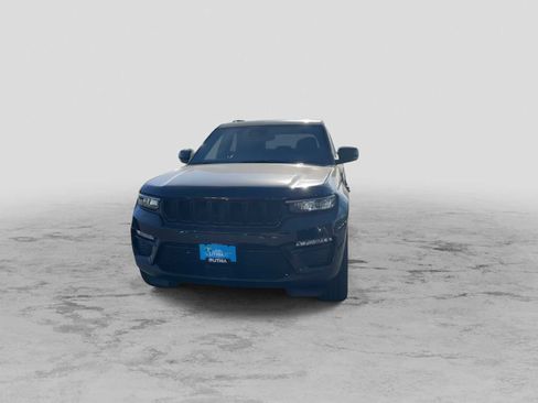 New 2025 Jeep Grand Cherokee Limited w/ Black Appearance Package image 3