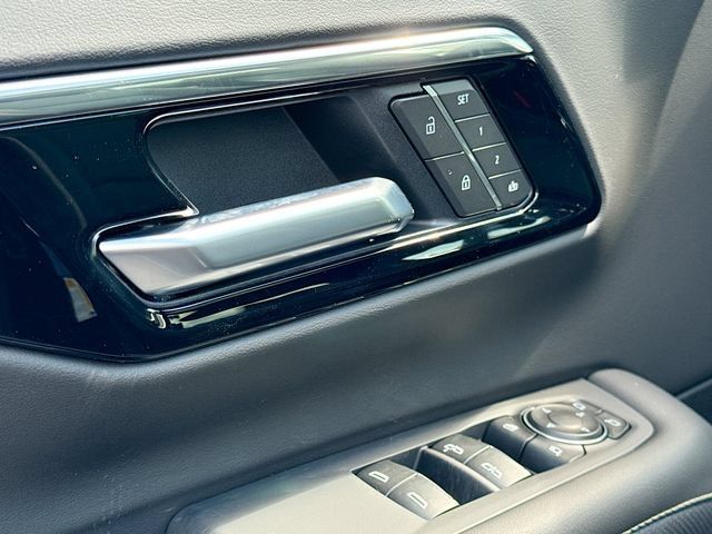 New 2025 Chevrolet Tahoe Premier AWD/4WD image 21