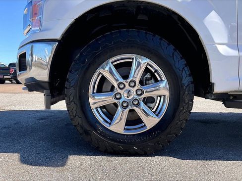 Used 2019 Ford F150 XLT w/ Equipment Group 302A Luxury image 35