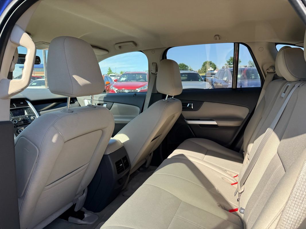 Used 2011 Ford Edge SE w/ 101A Rapid Spec Order Code FWD image 17