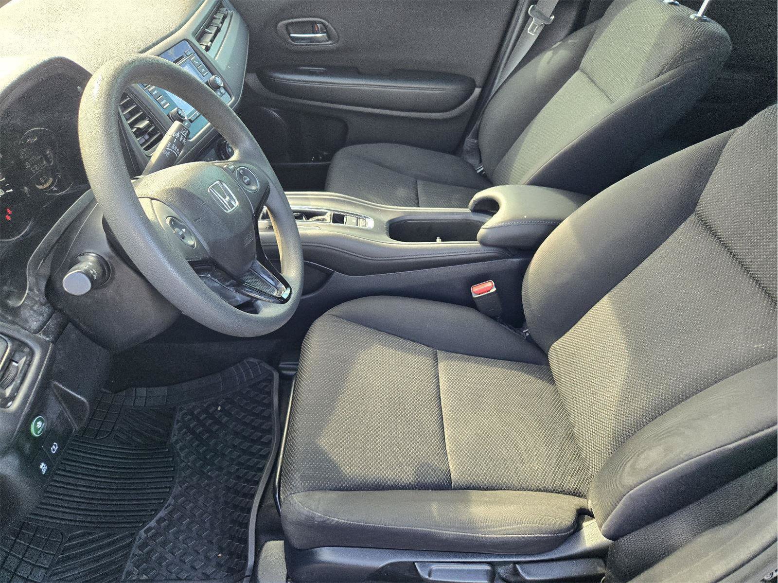 Used 2016 Honda HR-V LX image 12