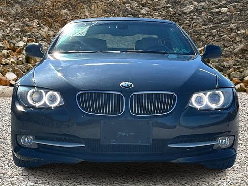 Used 2013 BMW 328i Convertible image 3