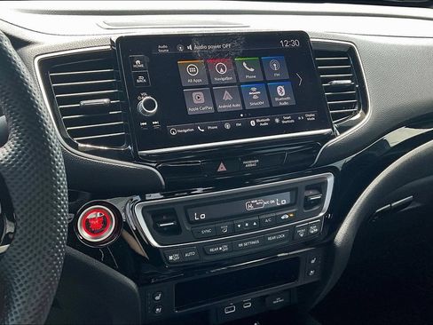 Used 2025 Honda Ridgeline Black Edition image 6