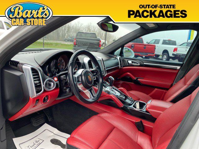 Used 2017 Porsche Cayenne Platinum Edition AWD/4WD image 28