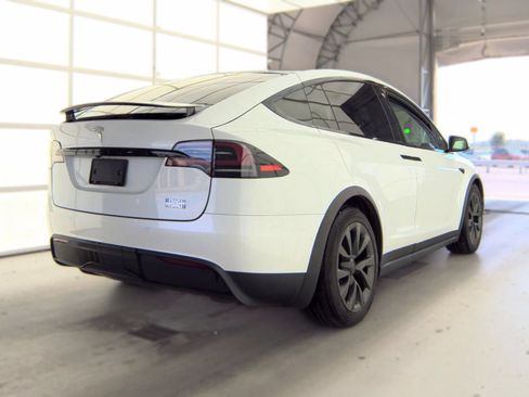 Used 2022 Tesla Model X Plaid AWD/4WD image 4