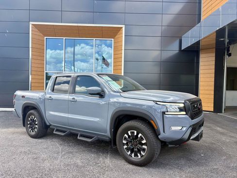 Used 2023 Nissan Frontier PRO-4X w/ Pro Convenience Package AWD/4WD image 1