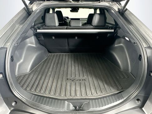 Used 2023 Toyota bZ4X XLE image 28