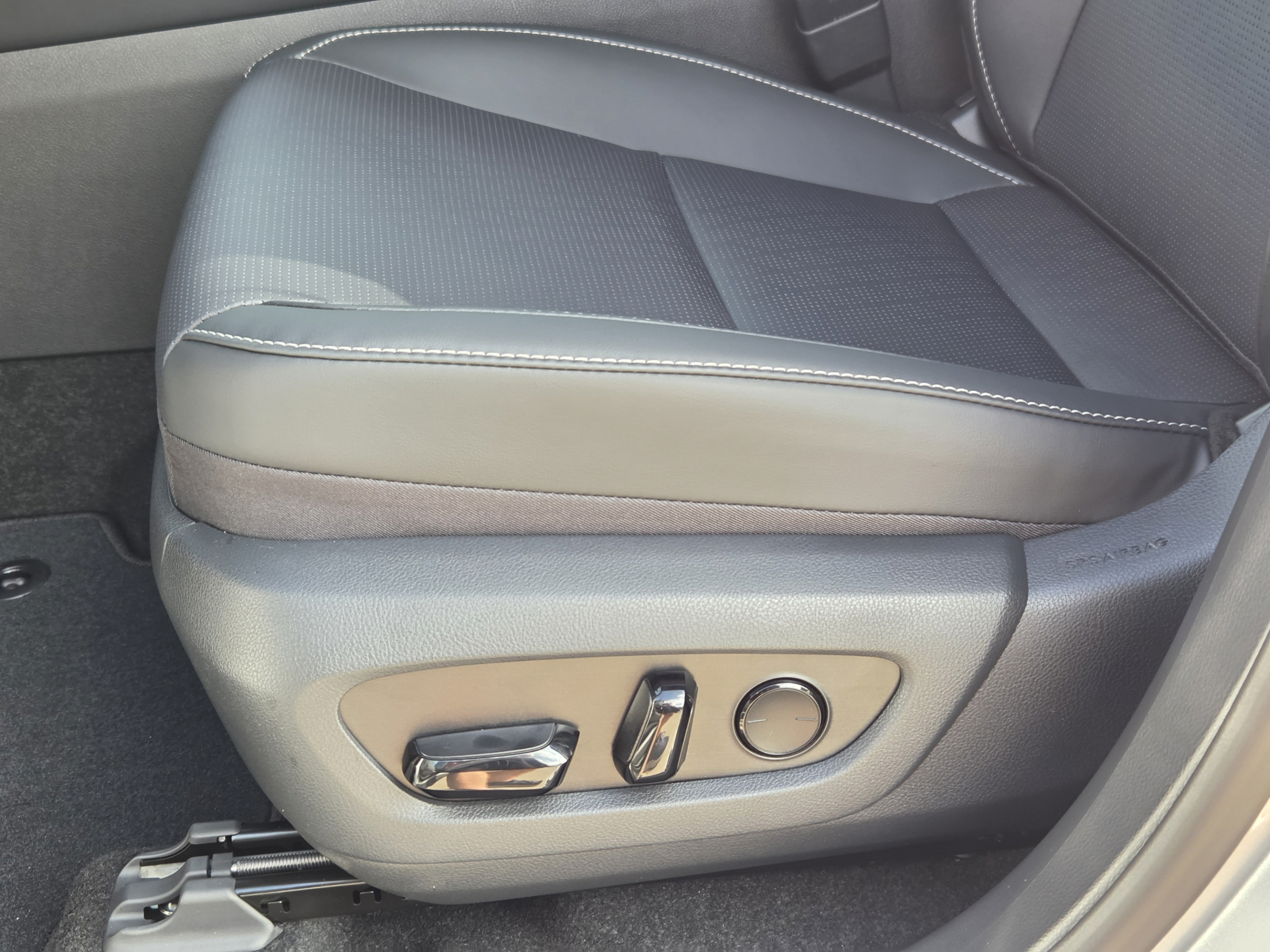 New 2026 Lexus RX 350 Premium Plus w/ Accessory Package (Z1) FWD image 18