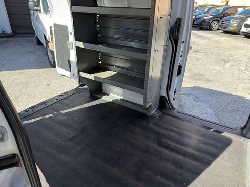 Used 2018 Nissan NV200 S w/ Cruise Control Package image 11