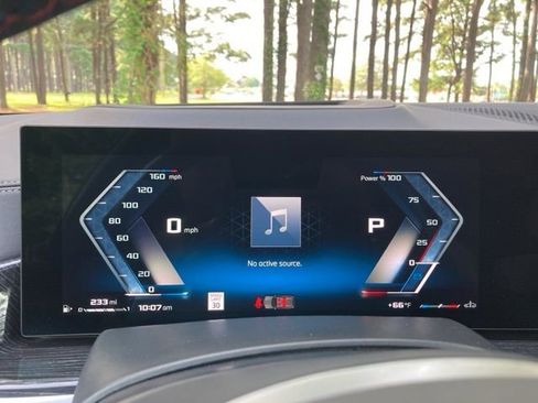 Used 2025 BMW X5 M60i image 32