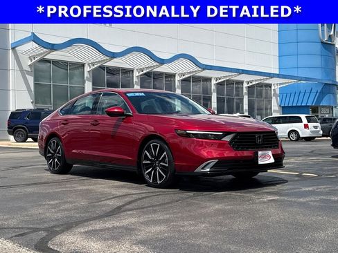 Certified 2024 Honda Accord Touring image 3