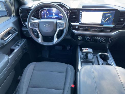 Used 2024 Chevrolet Silverado 1500 RST image 28