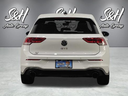 Used 2022 Volkswagen GTI SE FWD image 18