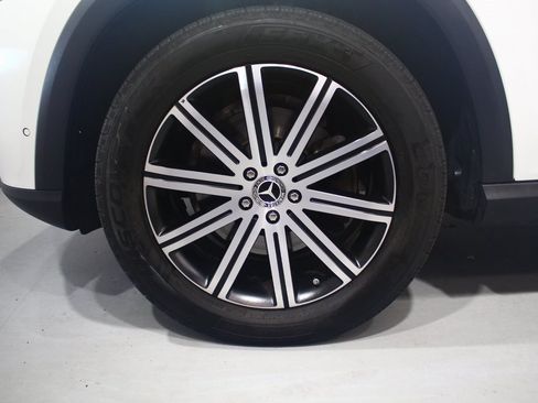 Used 2025 Mercedes-Benz GLE 350 4MATIC image 17