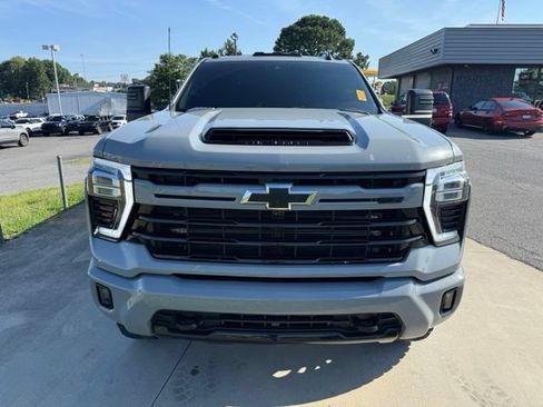 Used 2024 Chevrolet Silverado 2500 LT w/ Z71 Sport Edition AWD/4WD image 3