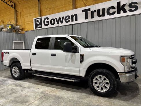 Used 2021 Ford F250 XL w/ STX Appearance Package AWD/4WD image 3