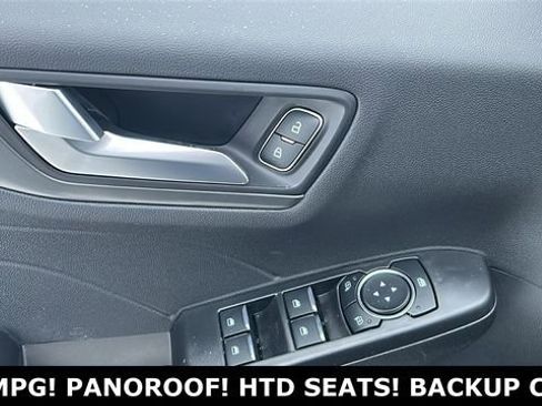 New 2026 Ford Escape SE image 7