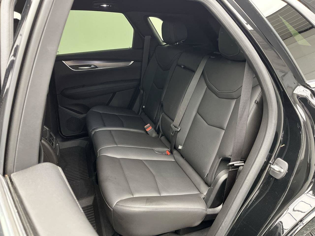 Certified 2023 Cadillac XT5 Luxury AWD/4WD image 11