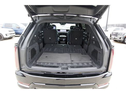 Used 2025 Cadillac Escalade IQ Sport 2 AWD/4WD image 30