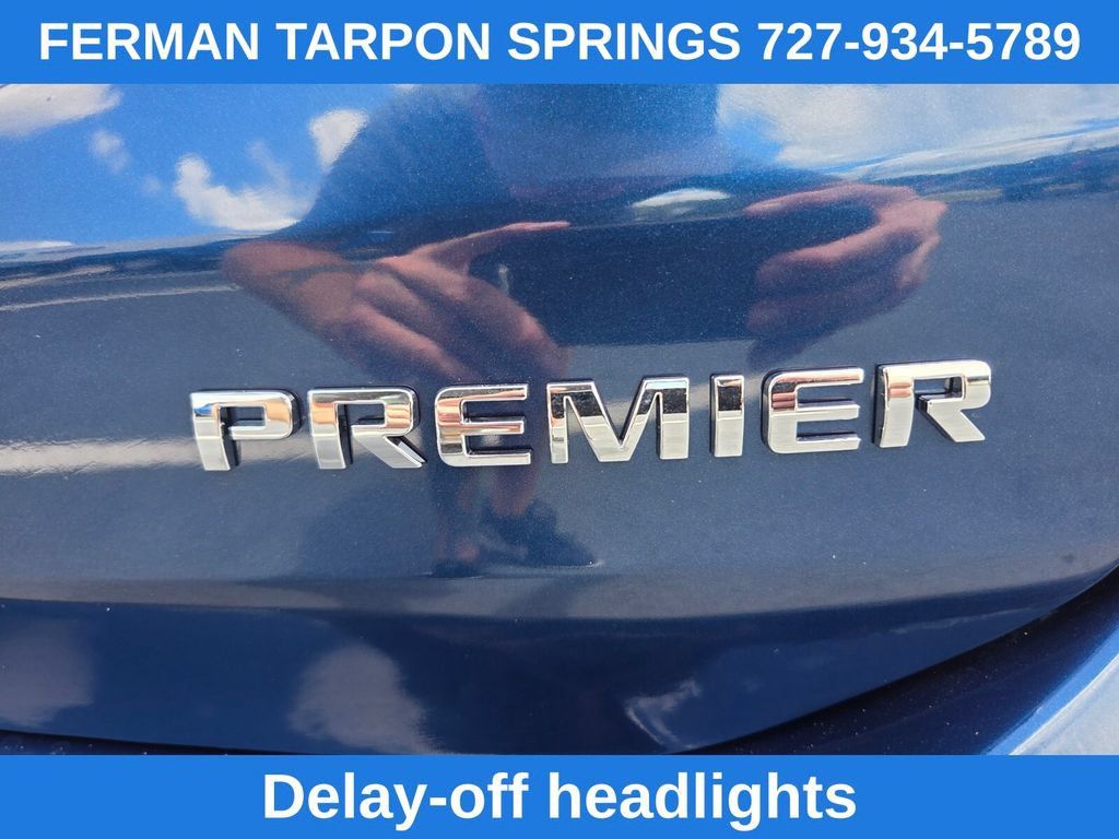 Used 2023 Chevrolet Equinox Premier FWD image 18