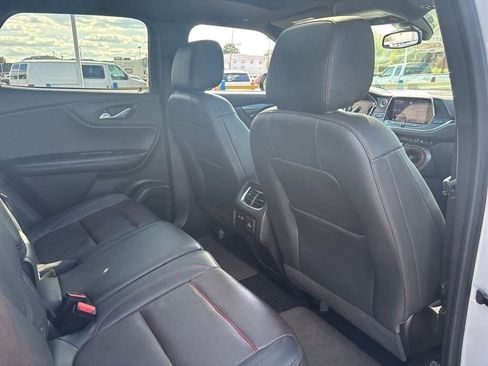 Used 2021 Chevrolet Blazer RS w/ Enhanced Convenience Package image 41
