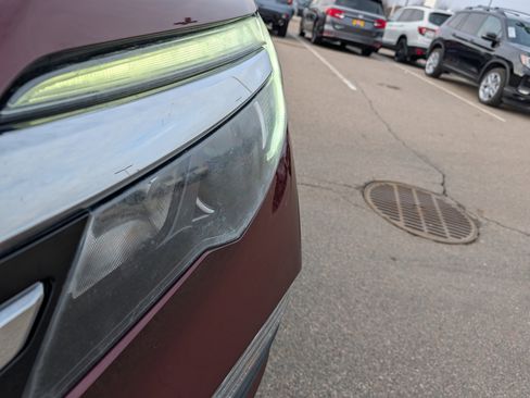 Used 2018 Honda Pilot Touring image 16