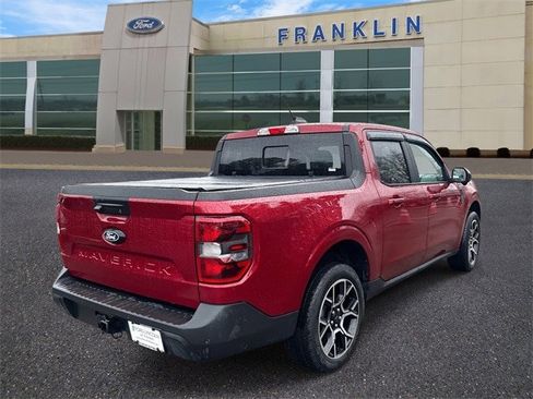 Certified 2025 Ford Maverick Lariat w/ 4K Tow Package image 7