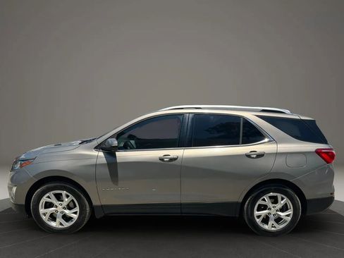 Used 2018 Chevrolet Equinox LT FWD image 4