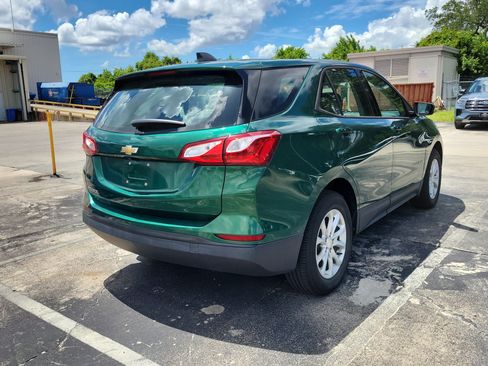 Used 2019 Chevrolet Equinox LS FWD image 5
