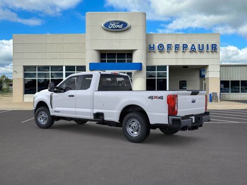 New 2025 Ford F250 XL w/ XL Chrome Package image 26