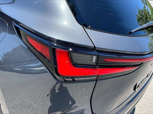 Used 2024 Lexus NX 250 FWD image 30
