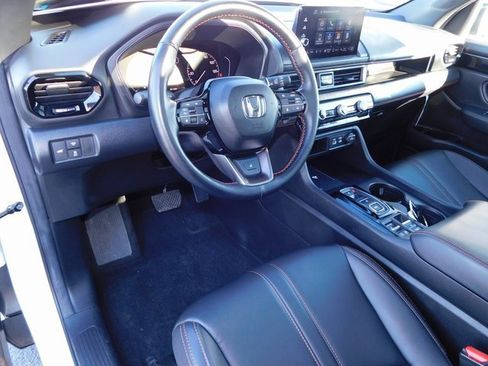 Certified 2025 Honda Pilot TrailSport image 14